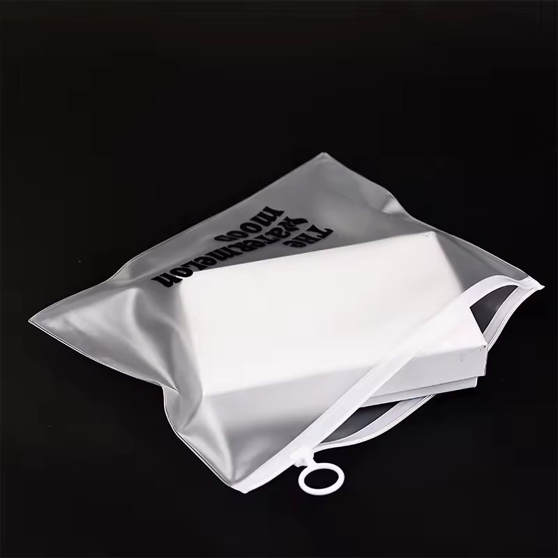 PVC Plastic Cosmetic Toiletry Makeup frosted zipper Bag Pouch With Zipper Closure jewelry PVC zipper bag