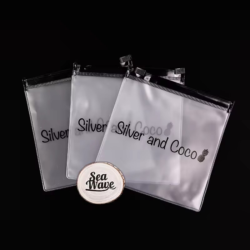 Pvc Frosted Plastic Bag With Zipper Small Size Pouches Zipper For Packaging