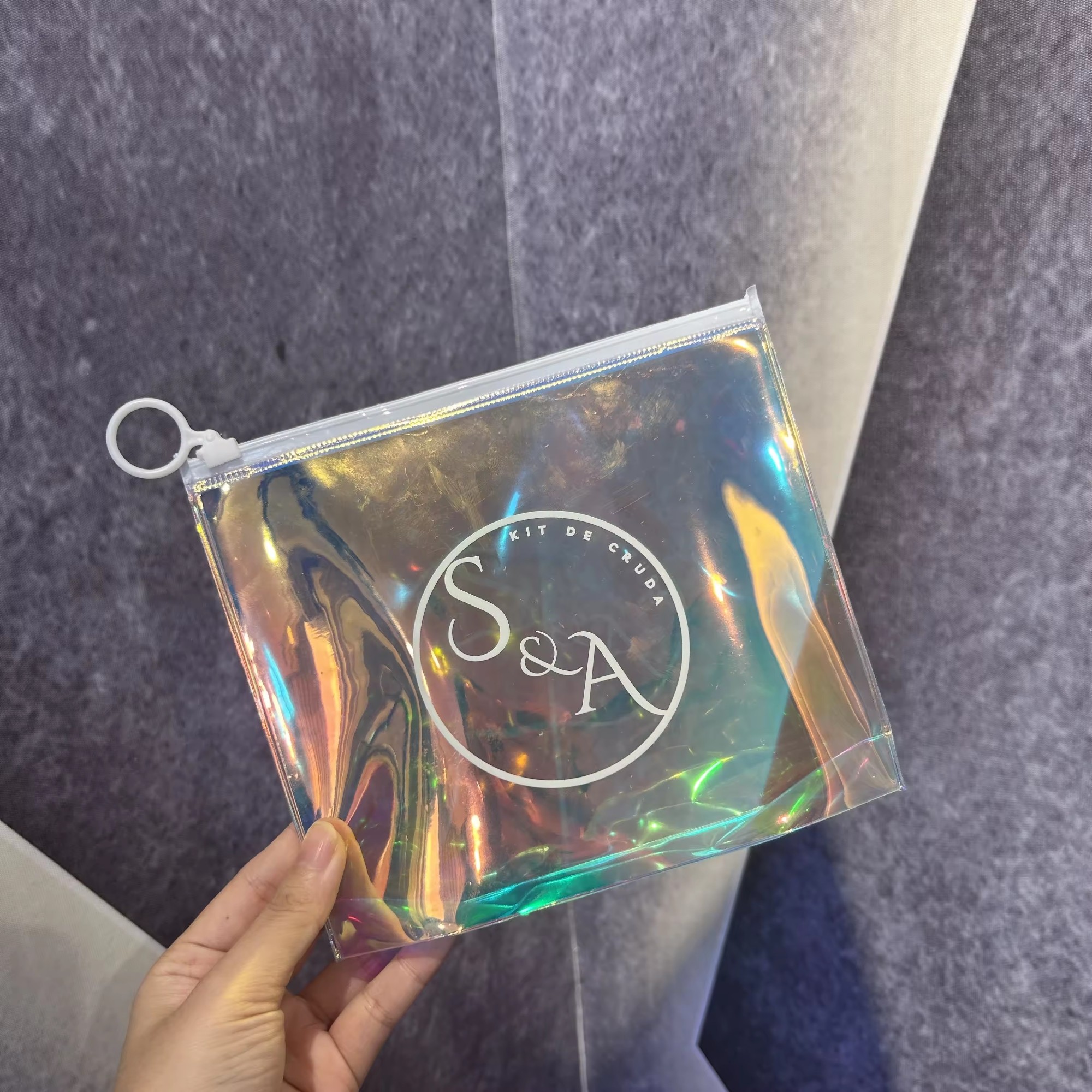 PVC Laser cosmetic packaging plastic zipper bag Custom Fashion laser PVC frosted cosmetic zipper bag