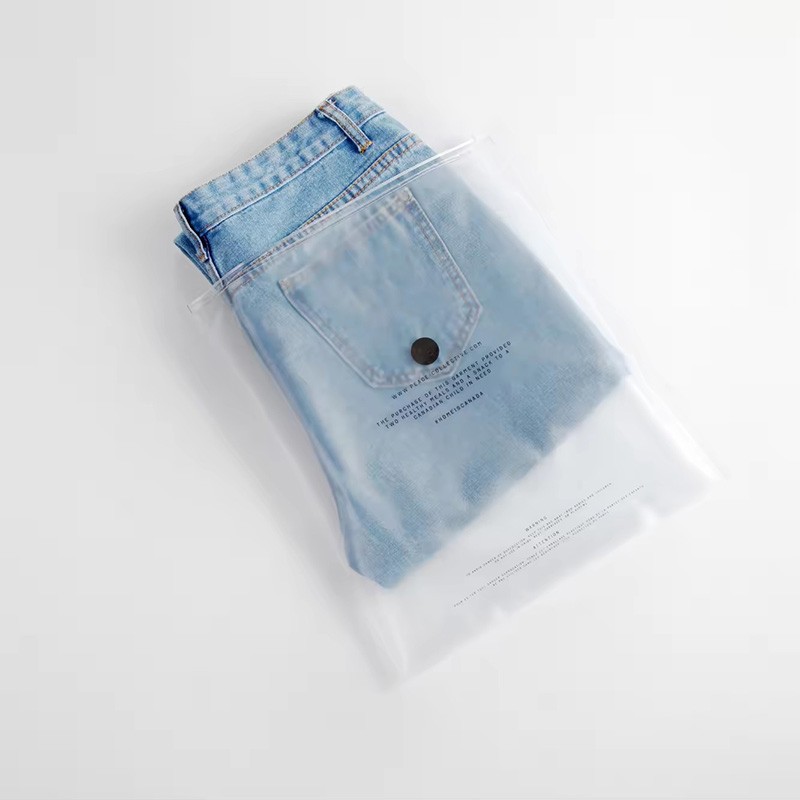 HDPE LDPE Merchandise Die Cut Plastic Shopping Bag PVC Frosted Zipper Bag