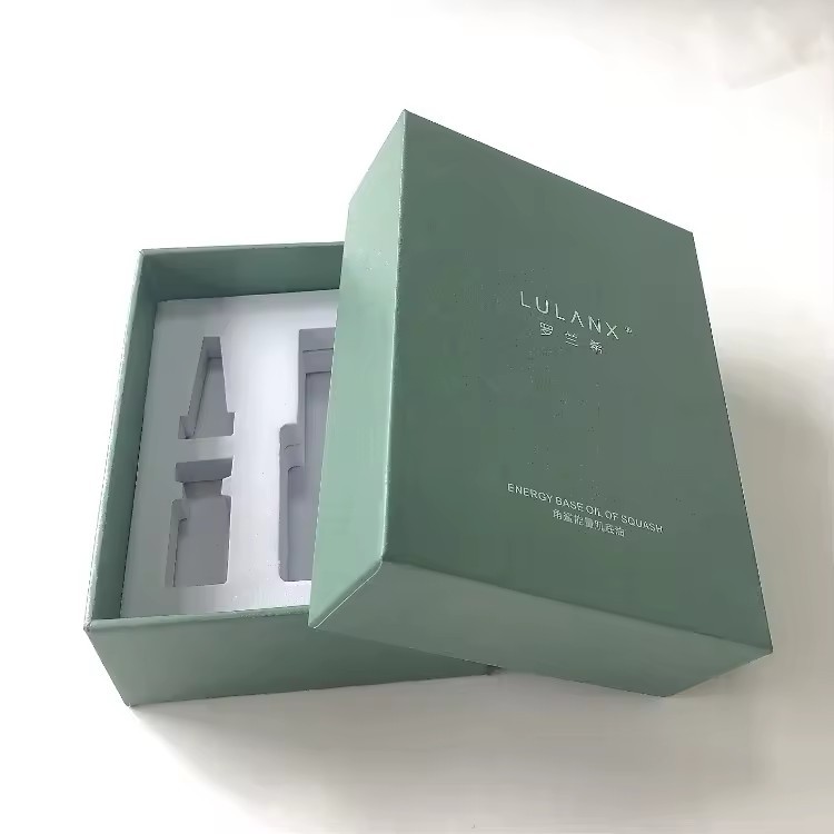 Custom Box Packaging With Insert Fancy Aesthetic Unique Green Skincare Packaging Box