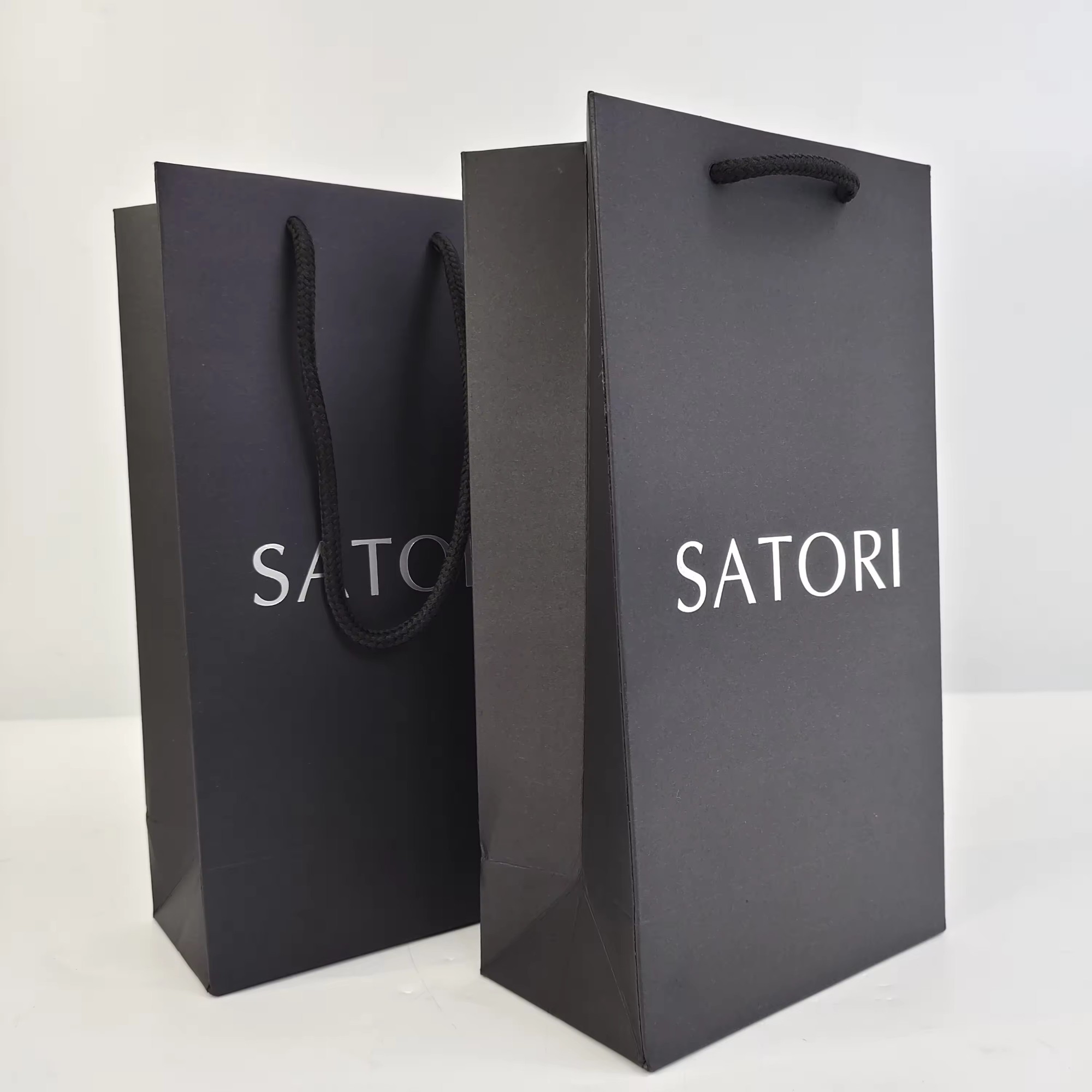 silver logo Printed black Carry Bags Luxury Boutique clothes retail Shopping Paper Packaging Bags Clothes gift takeaway