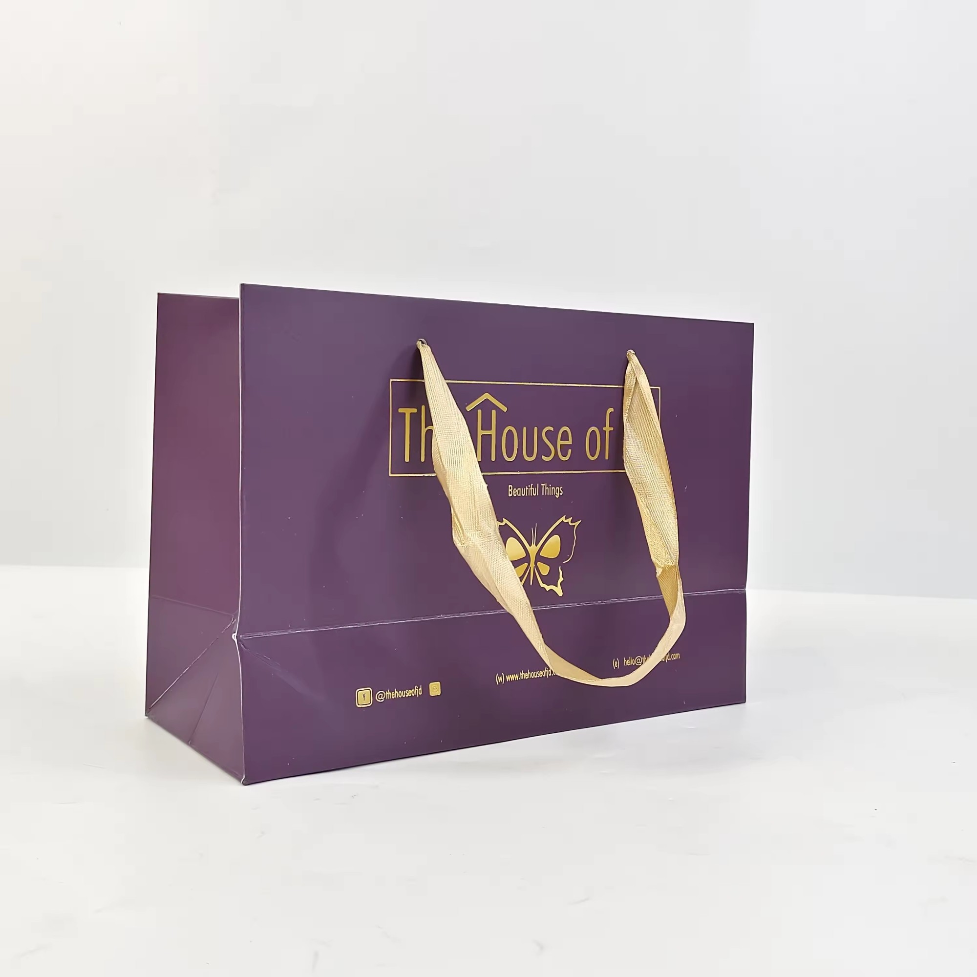 paper Bag Custom Logo Gift Packaging business Paper bag with Luxury Handle Black paper bag - 副本 - 副本