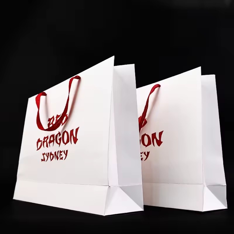 paper Bag Custom Printed Logo Gift Packaging Paper bag with Luxury Handle White paper bag