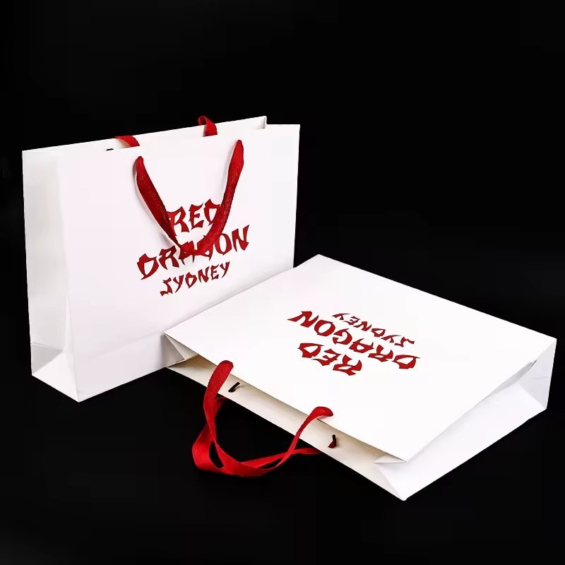 paper Bag Custom Printed Logo Gift Packaging Paper bag with Luxury Handle White paper bag