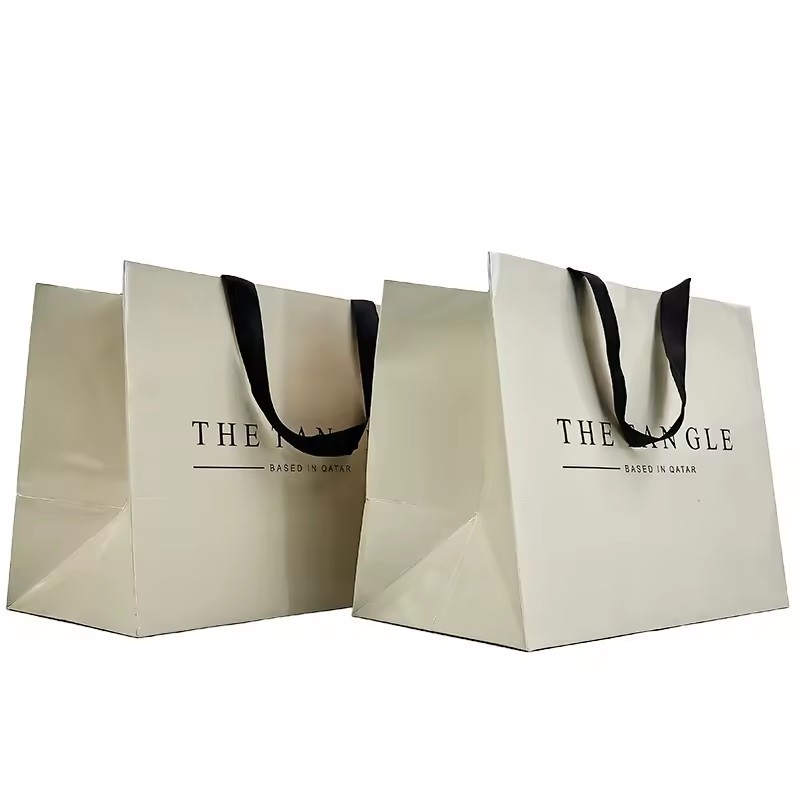 Luxury Gift Paper Bag Custom Printed Logo Shopping Paper Bags With Your Own Logo