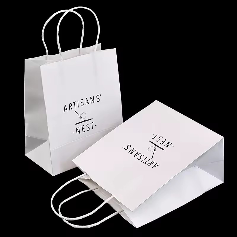 Kraft paper gift packaging bags clothing bags portable shopping paper bags