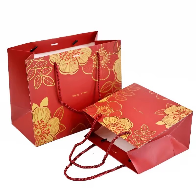 Shopping paper Bag Custom Printed Logo Red Gift Packaging Paper bag with Luxury Handle paper bag