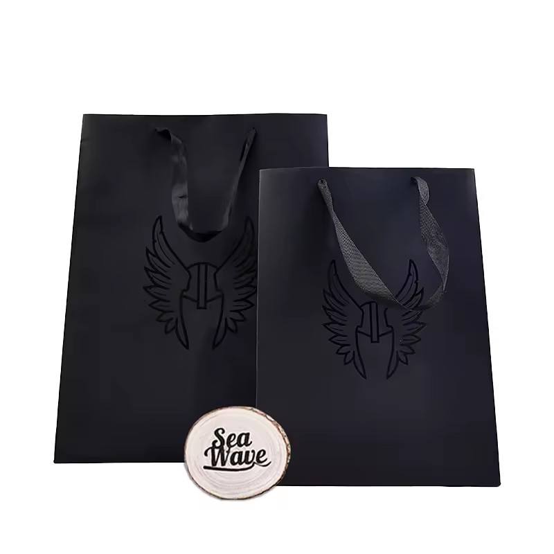 black paper Bag Custom Printed UV Logo Red Gift Packaging Paper with Luxury Handle paper bag