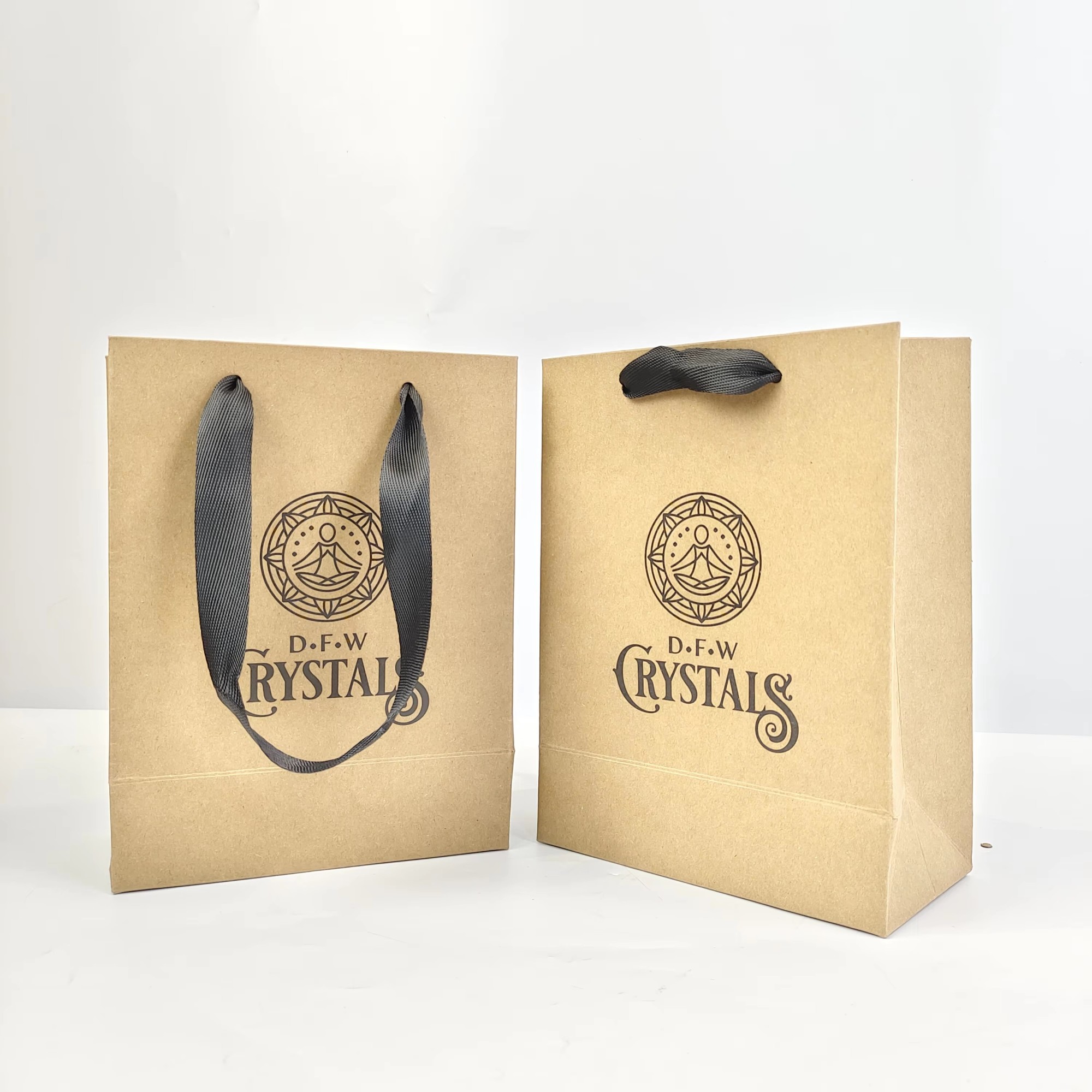 Food Packaging Bag With MATTE Window Kraft Paper Stand Up Pouch Bag For Nuts Powder Snack Packaging With Zipper