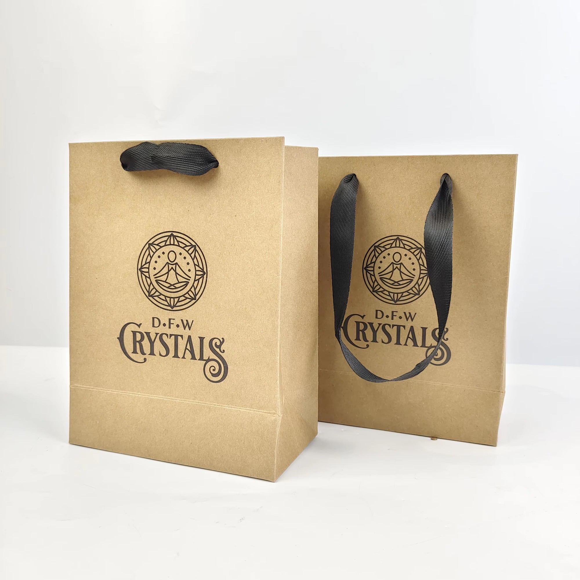 Food Packaging Bag With MATTE Window Kraft Paper Stand Up Pouch Bag For Nuts Powder Snack Packaging With Zipper