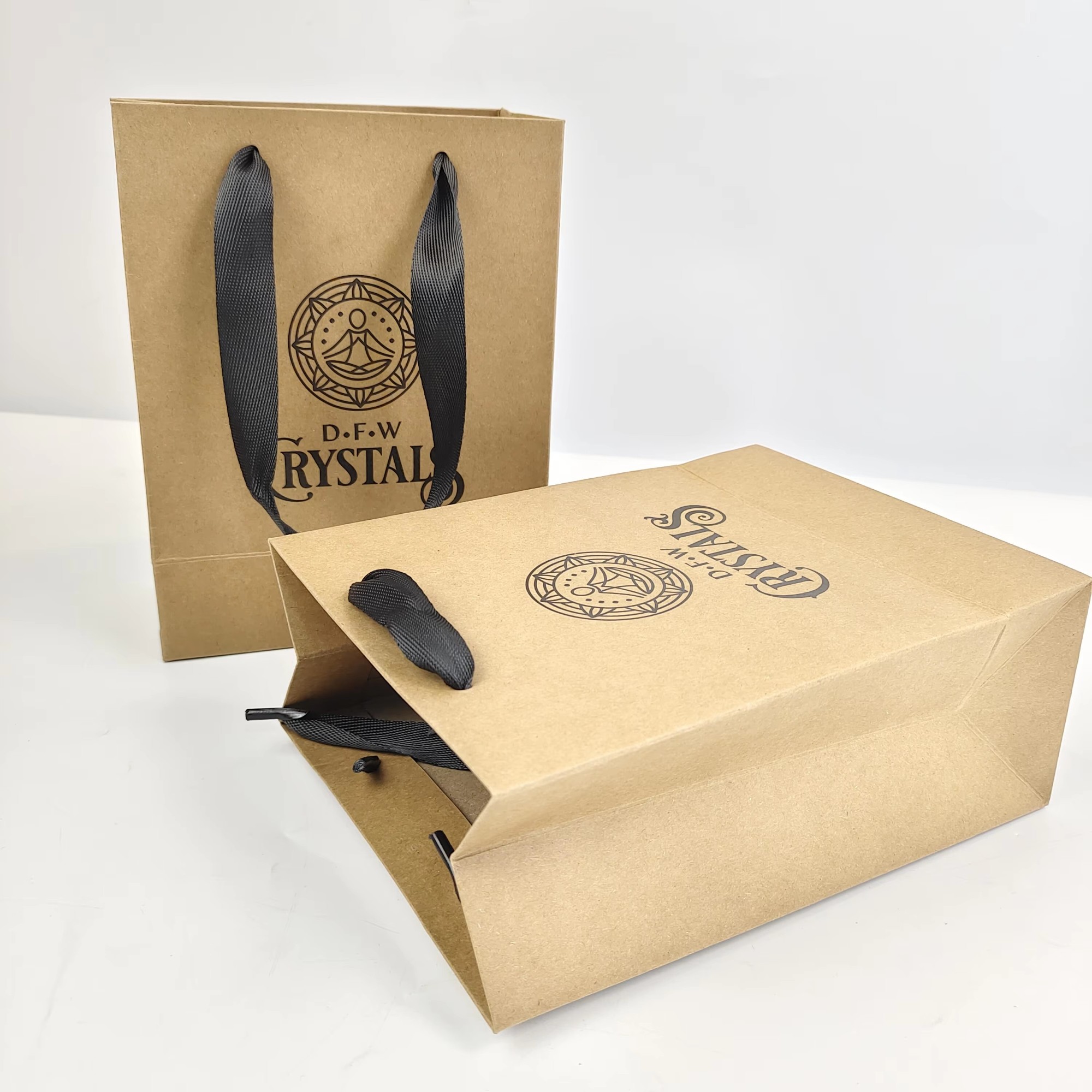 Food Packaging Bag With MATTE Window Kraft Paper Stand Up Pouch Bag For Nuts Powder Snack Packaging With Zipper