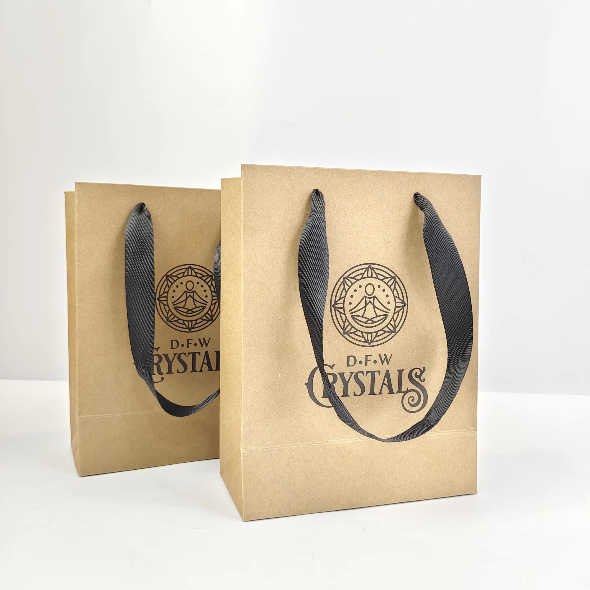 Food Packaging Bag With MATTE Window Kraft Paper Stand Up Pouch Bag For Nuts Powder Snack Packaging With Zipper