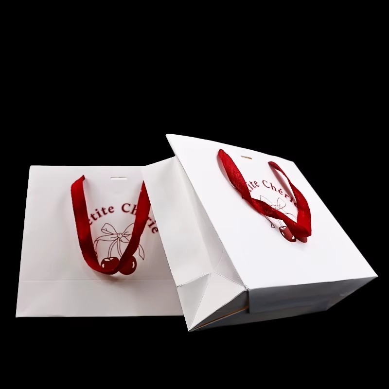 luxury red shopping paper bags with your logo printing for jewelry bags