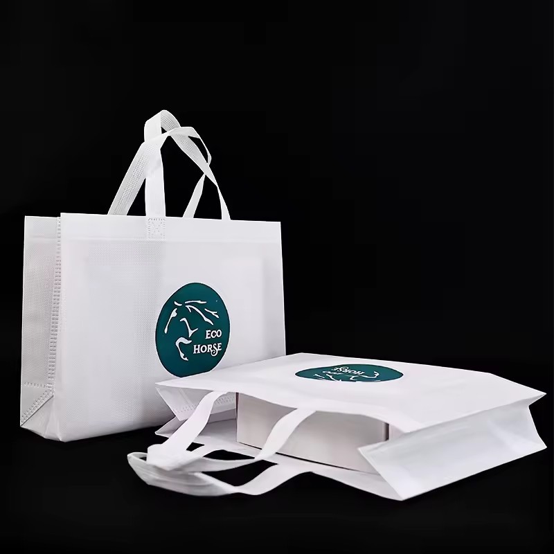 non woven bag foldable pocket gift bags Reusable bag promotional