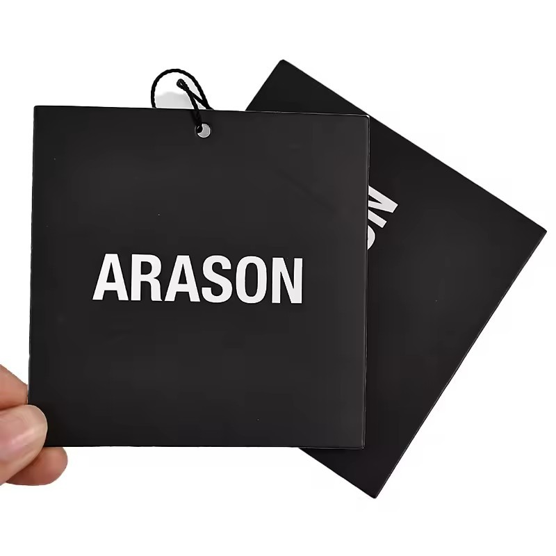 800gsm coated paper paper tags label with your brand logo hanging garment swing tag