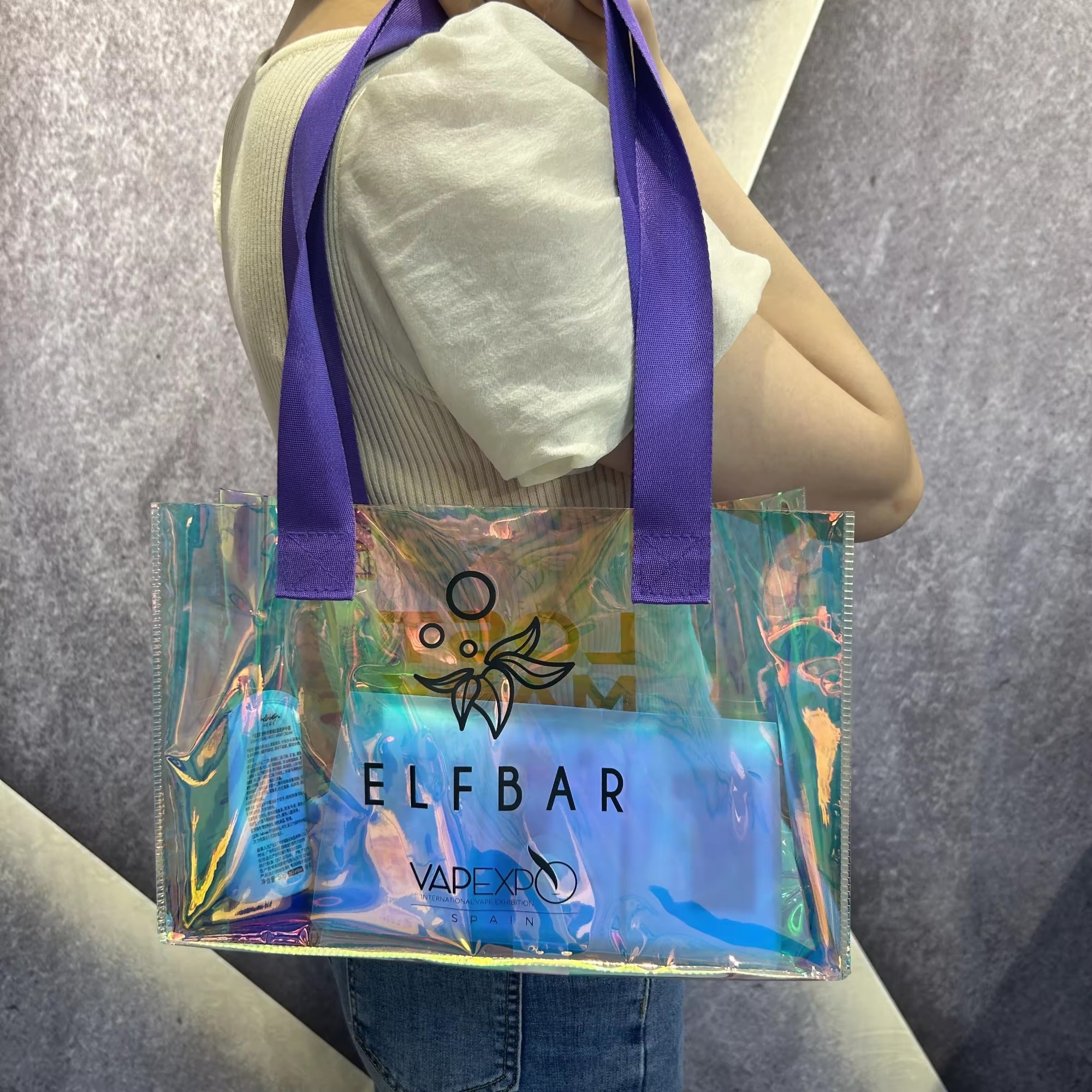 Luxury PVC hologram gift bags custom printing PVC laser portable holographic tote shopping bag