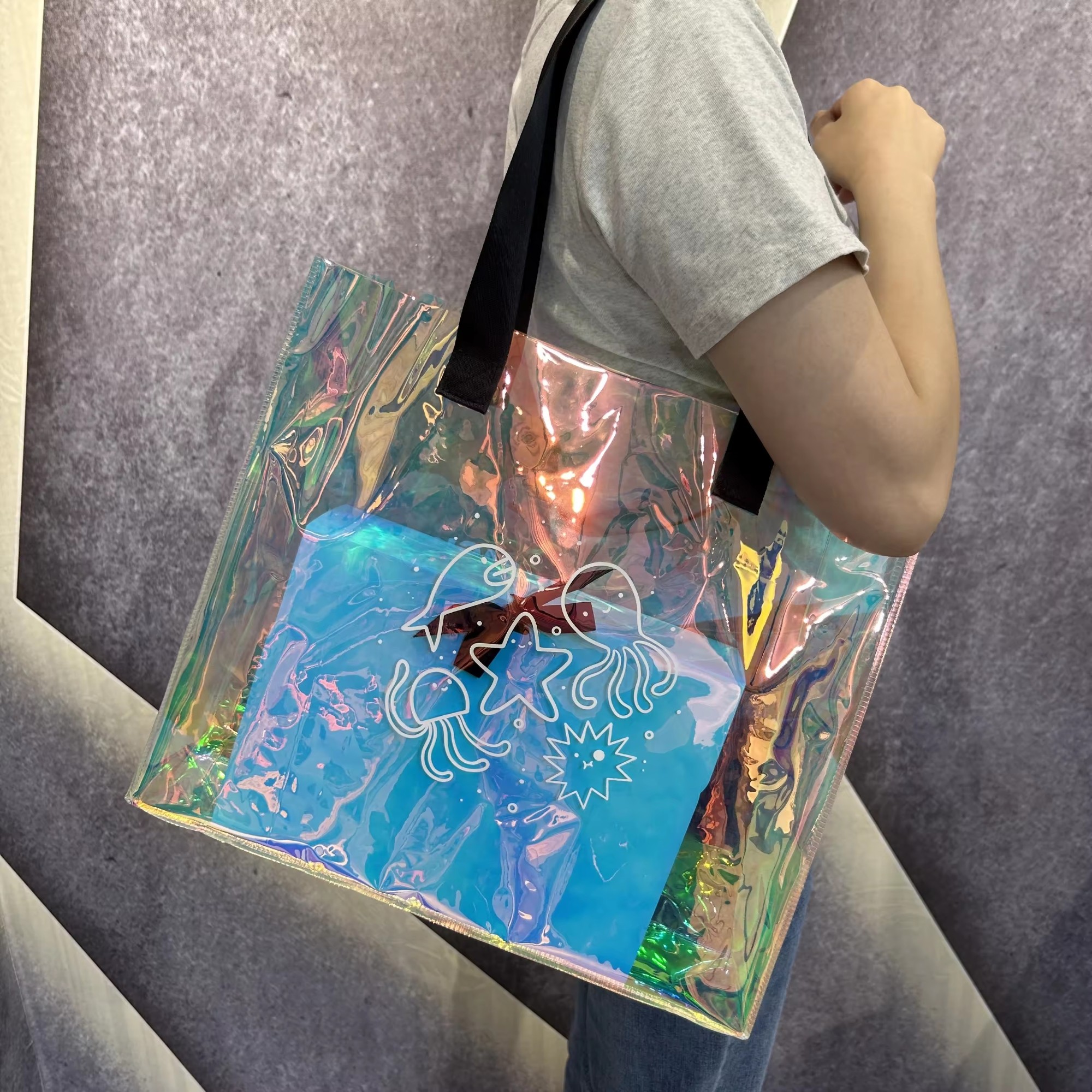 Female Holographic tote bag Transparent Handbags Beach bag custom Laser PVC Bag