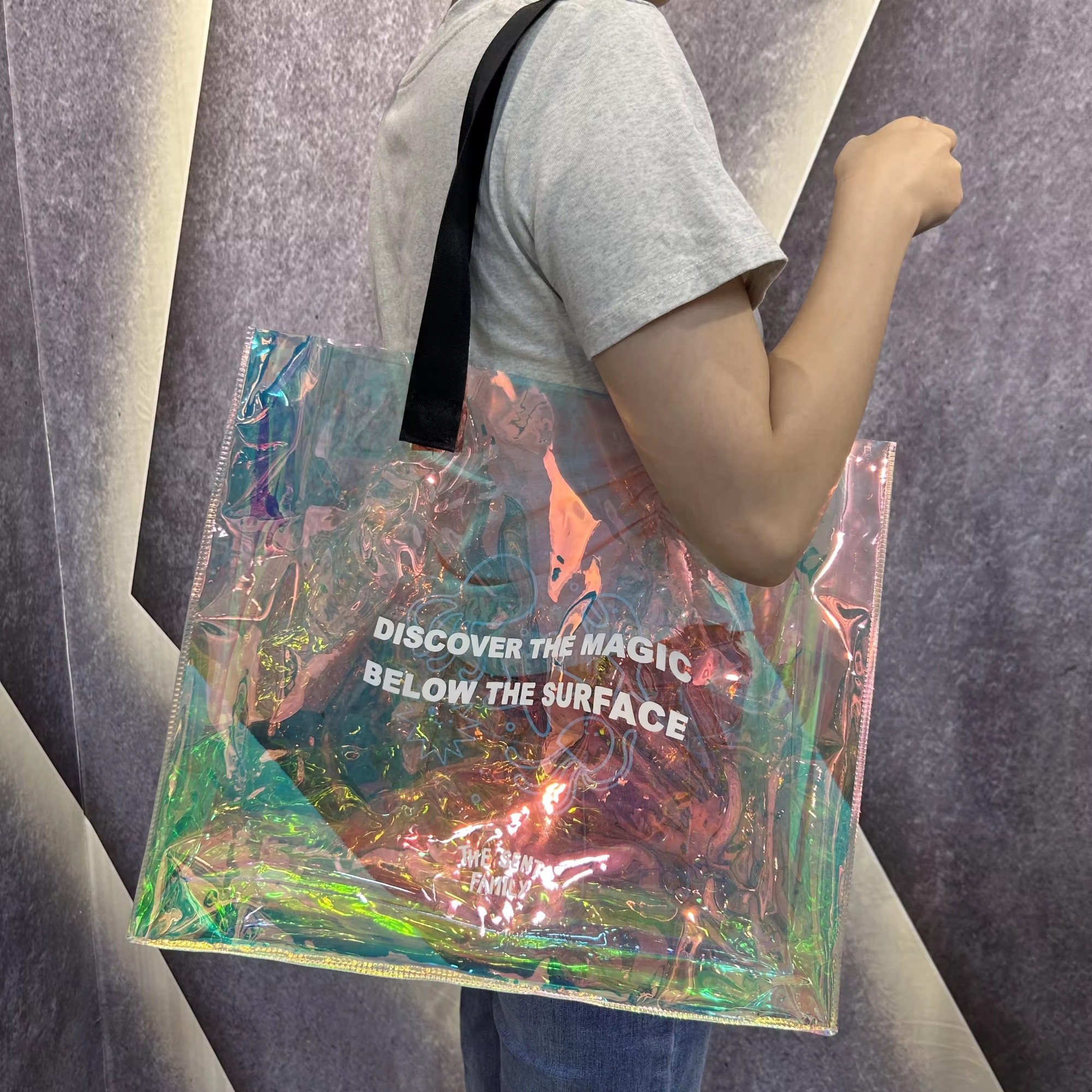 Female Holographic tote bag Transparent Handbags Beach bag custom Laser PVC Bag