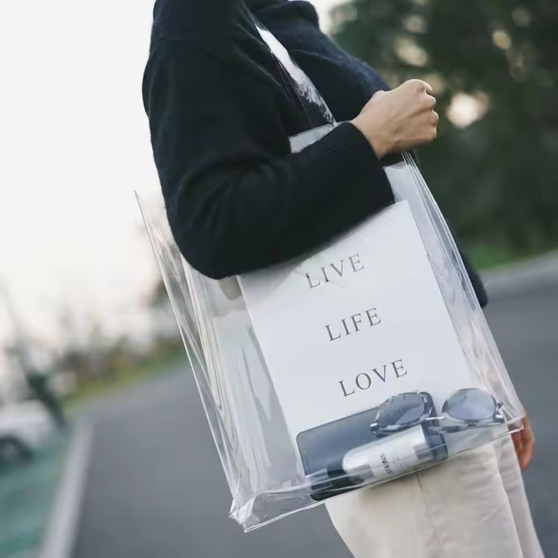 PVC shopping clear cosmetic transparent bag with letter print