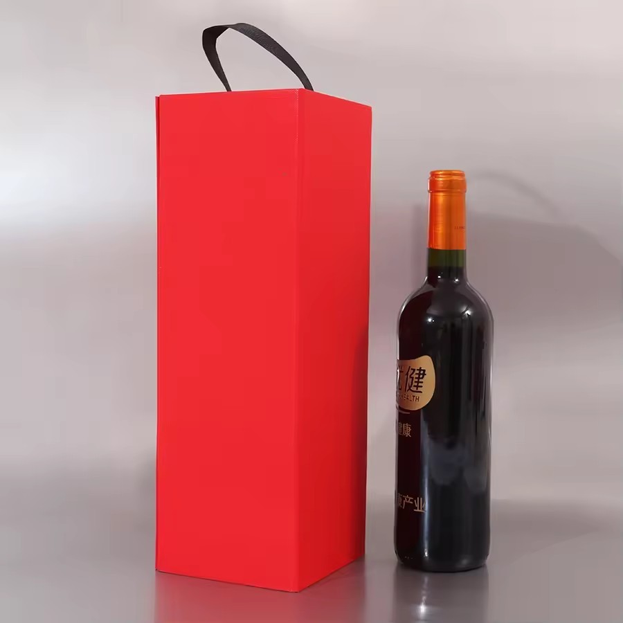 Red Recyclable Materials Rectangle Shape Liquor Boxes Packaging Popular Cardboard Paper Wine Packaging Box