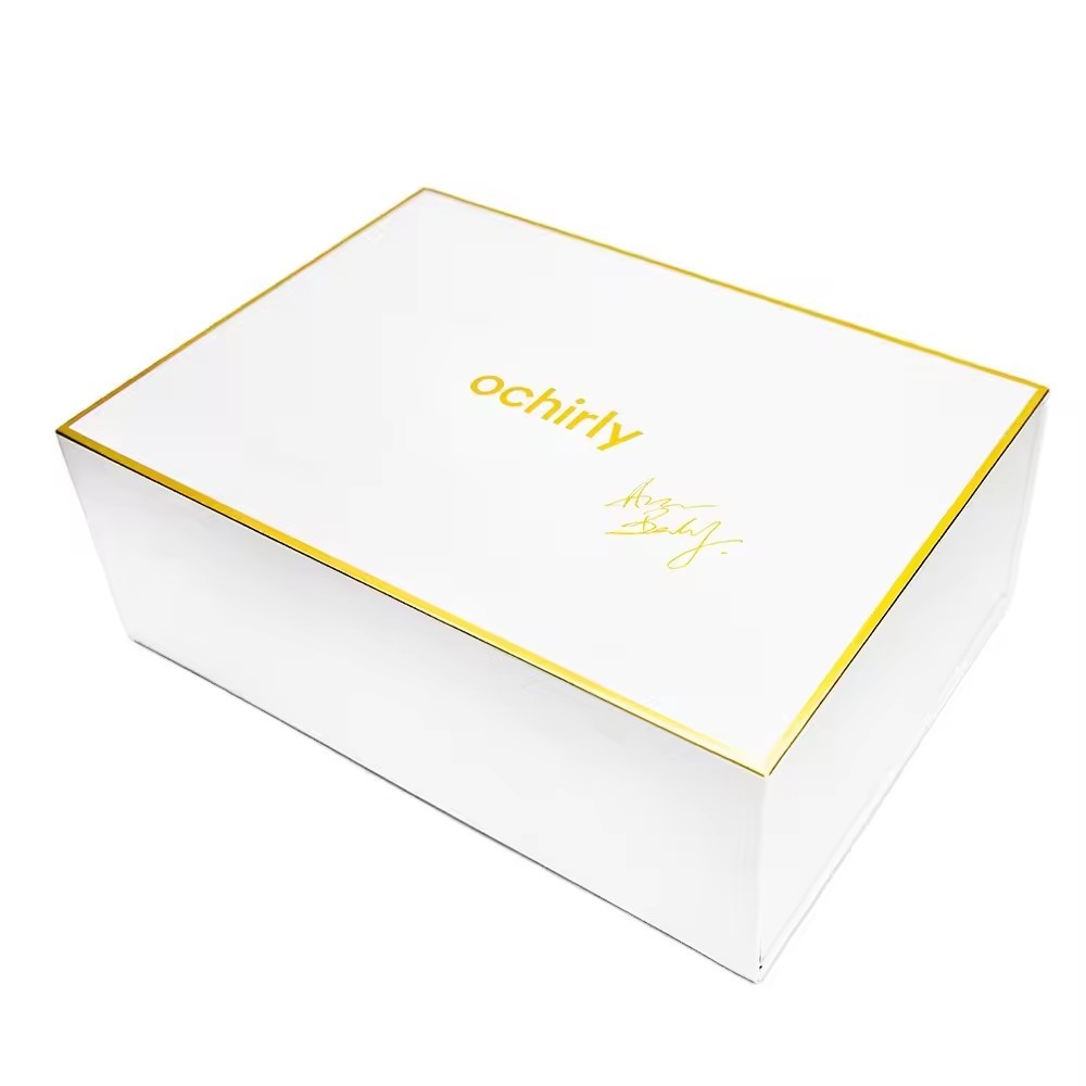 White Cardboard Fashion Bags Dress Packaging Book Magnet Lid Rigid Gift Box With Luxury Gold Printed