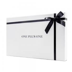 Luxury White Cardboard Paper Packaging Removable Lid Rigid Gift Box With Ribbon