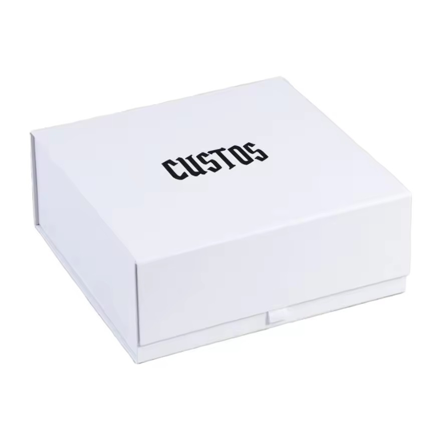 Magnetic Lid White Gift Box Rigid Packaging Gift Box With Custom Logo