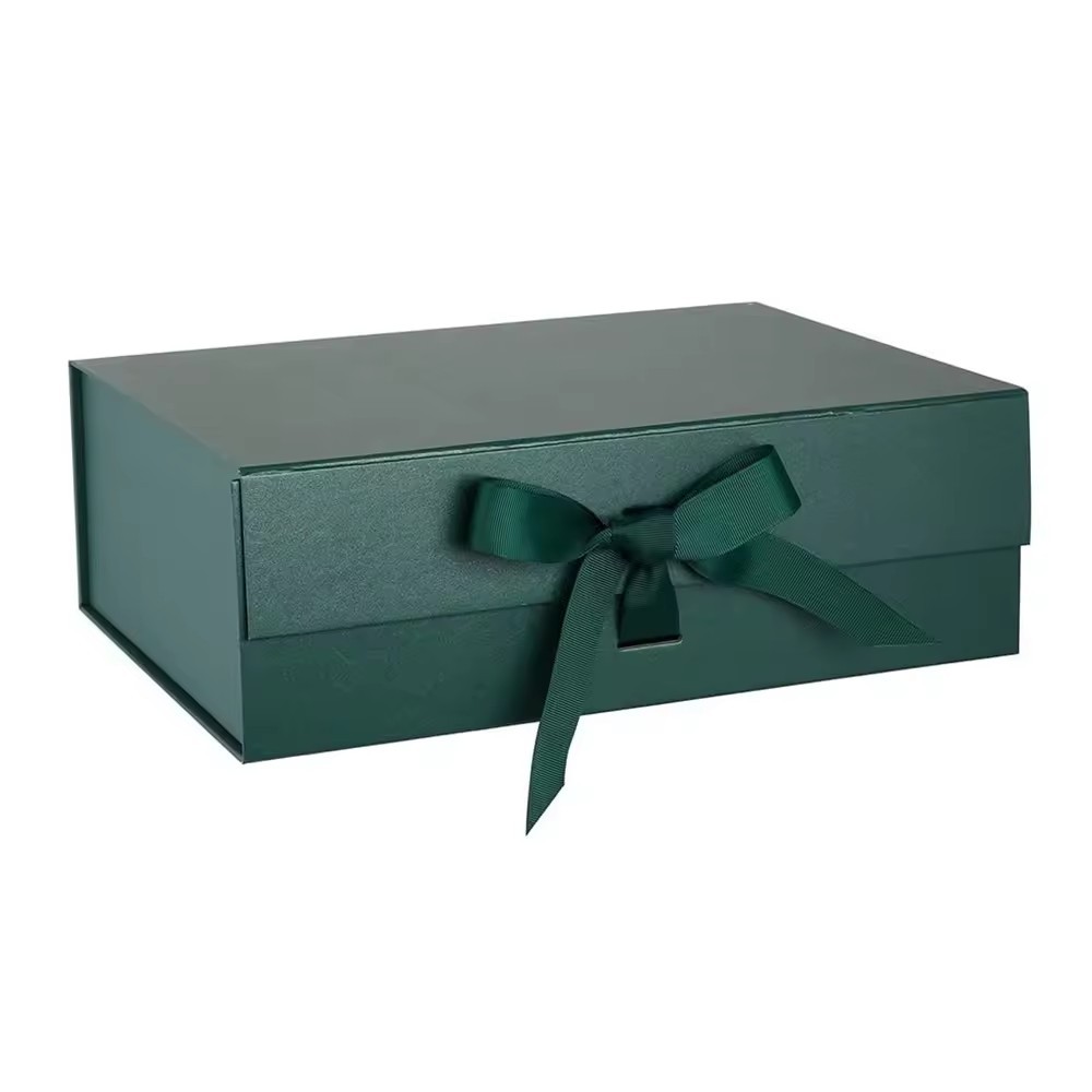 Magnet Folding Green Color Rigid Packaging Hamper Ribbon Gift Box With Custom Logo