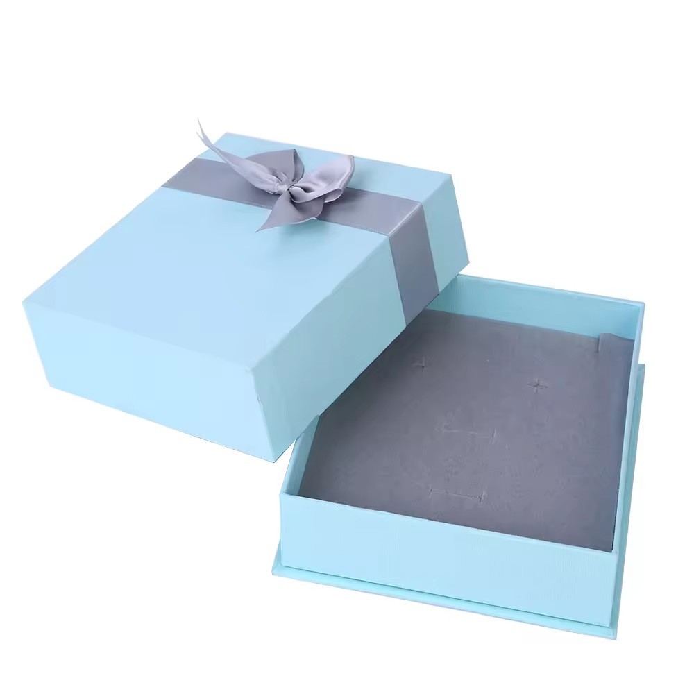 Exquisite Gift Box High-End Jewelry Blue Lid And Base Box With Foam