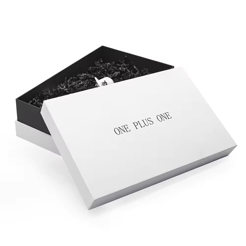 Luxury White Cardboard Packaging Removable Lid Rigid Neck Cosmetic Gift Boxes